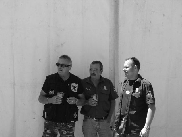 008-hangar-08